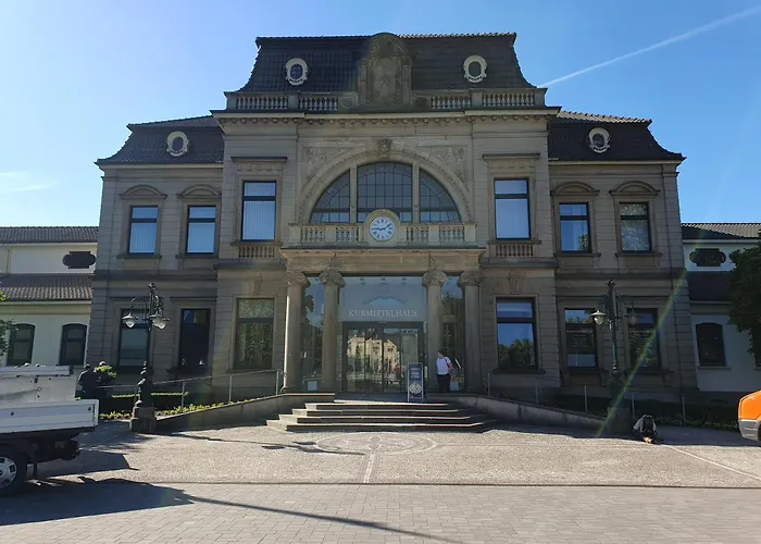 Ferienwohnung Am Kurpark Mit Balkon
